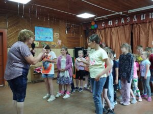 Яркие краски детства