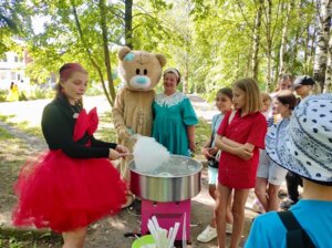 Праздничная программа 