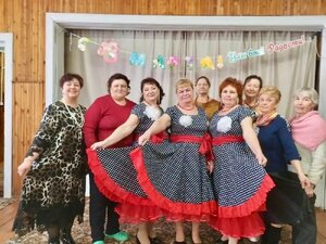 Международный женский день в клубе с.Крапивье и с.Гавриловское Международный женский день в клубе с.Крапивье и с.Гавриловское
