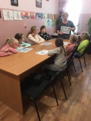 Профилактическая беседа по правилам дорожного движения в доме культуры с.Красное.